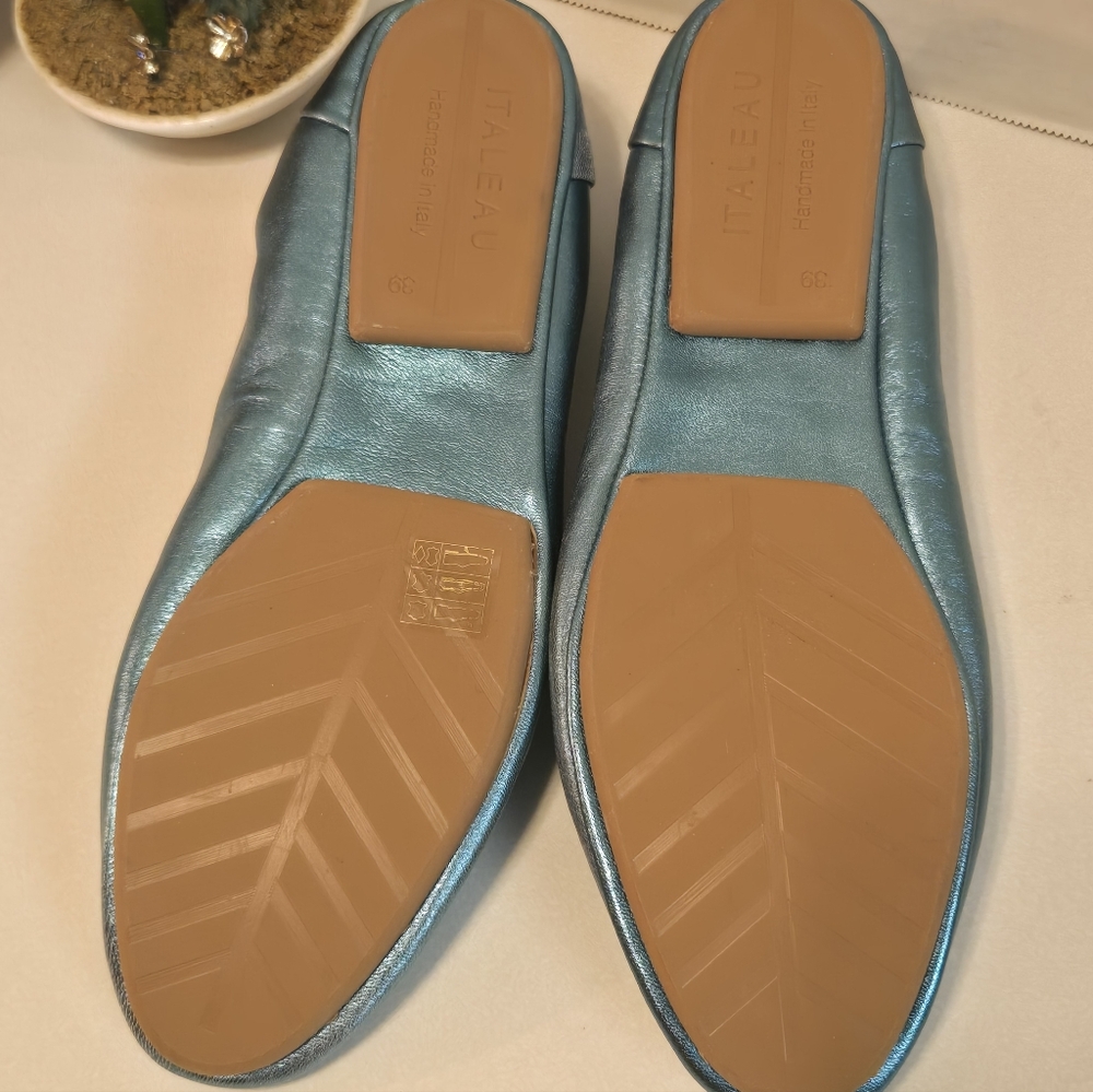 ITALEAU Shimmering Teal Flats - Picture 7 of 9